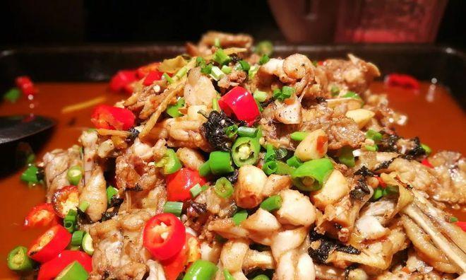 王开乒乓球石破天——中国乒乓球运动员的传奇故事（追梦无畏，挑战极限，破天而出的背后）