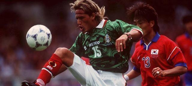 2002年世界杯（回顾历史，巴拉克为巴西赢得世界杯的关键进球）