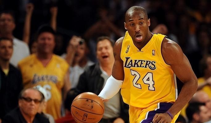 NBA球星历史排行榜（探索篮球历史上最伟大的球员和他们的成就）