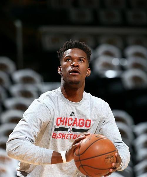 揭秘NBA历史上最黑暗的球员排行榜（曝光黑暗面，还原真相，谁是最黑暗的NBA球员？）
