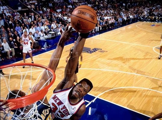 NBA中锋肌肉排行榜（揭秘NBA历史上最强壮的中锋，他们的肌肉是如何定义他们的？）