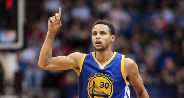NBA总新薪金排行榜（聚焦NBA球员财富榜，谁是最富有的明星？）