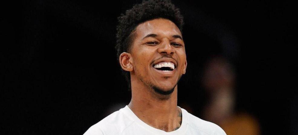 NBA最帅哥团排行榜（迷倒万千球迷的NBA最帅哥们，你猜谁上榜了？）