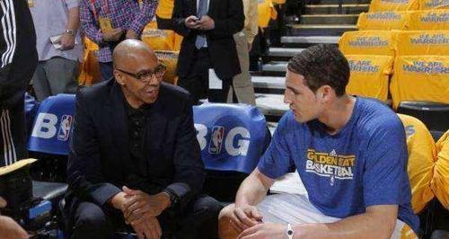 NBA父子战力排行榜（探索NBA历史上最具影响力的篮球家族，关注家族荣耀的秘诀）