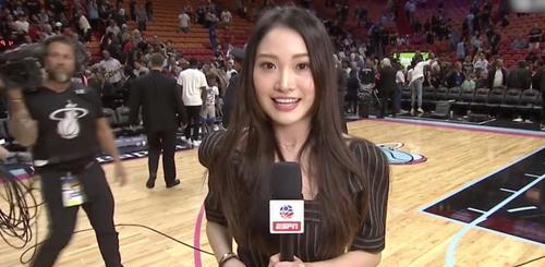 NBA太太颜值排行榜（探秘NBA球员背后的风华绝代）