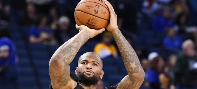 NBA历史上六犯离场排行榜（记录最多六犯离场次数的传奇球员及他们的突破极限精神）