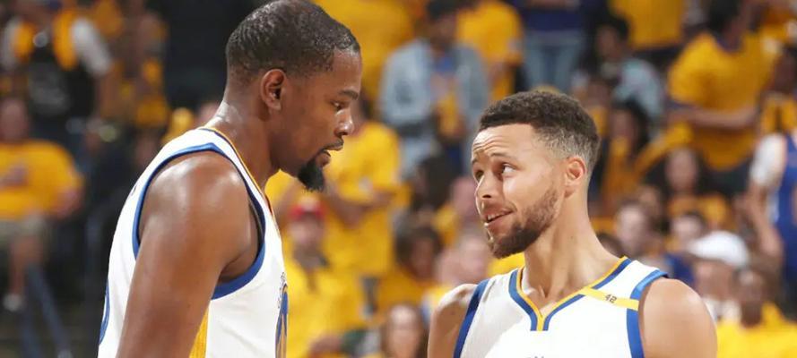 NBA十大远投排行榜（探索球员在NBA历史上的远投记录，挖掘篮球远射的技巧和价值）