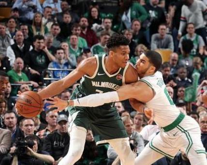 NBA历史上十大高分排行榜（记录着NBA历史上最高得分的球员，）