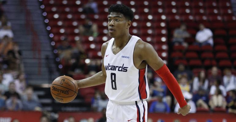 NBA赛季三分球排行榜（在三分线外，他们是无敌的射手）