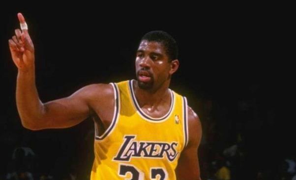 NBA后卫助攻榜（统计数据揭示顶级后卫的传球魅力）