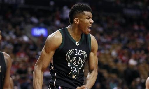 NBA历史上最高的MVP排行榜（探索巨星荣耀殿堂，留名最佳球员的排名奇迹）