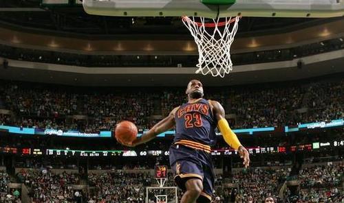 NBA篮板大战（猎取每一次机会，谁将稳坐篮板之王宝座？）