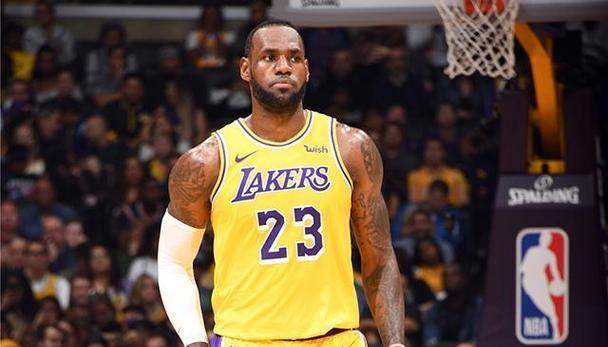 NBA小前锋现役排行榜（NBA小前锋排名一览及其）