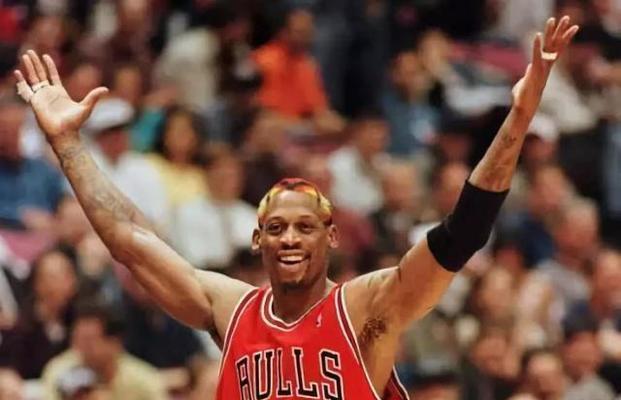 NBA篮板王（揭秘历届篮板王荣耀的背后故事，探究篮下霸主的奥秘）