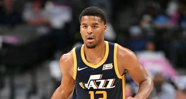 NBA球队年工资排行榜（探索NBA球队年工资排行榜，揭开球队工资之谜。）
