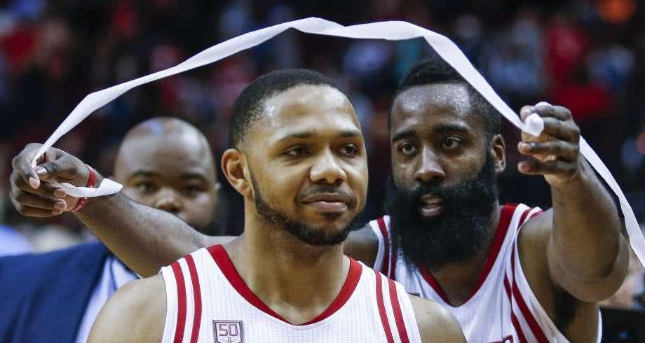 NBA正负值排行榜（分析正负值排行榜的背后秘密，助力球队战术调整与球员评价）