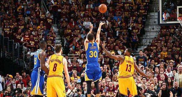 NBA生涯被包夹排行榜（探索球场上的“围剿”，挑战极限的明星们）