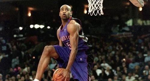 NBA得分后卫排行榜（统计数据揭示得分后卫的辉煌篮球世界）