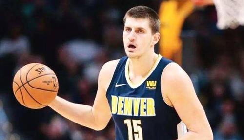 NBA25岁以下球员排行榜（未来的篮球巨星们正在崛起，其中一个球员必将引领新一代）