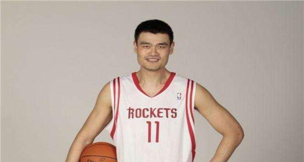 姚明（揭秘姚明在NBA的巨大影响力及身价排行榜）