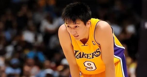 姚明（探索姚明在NBA球员排行榜上的辉煌成就）