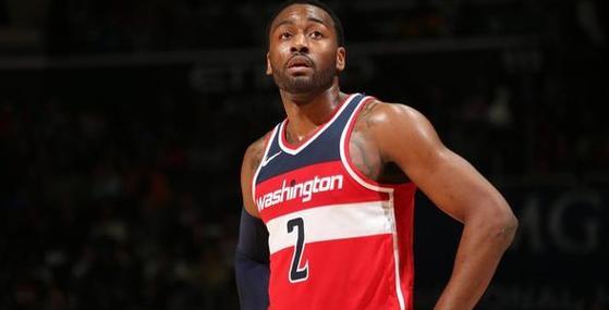 NBA球员总薪资排行榜（解读现役NBA球员薪资排名，探索球星财富背后的秘密）