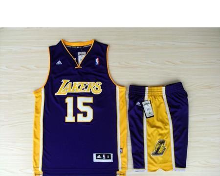 NBA球衣排行榜（探索NBA球队球衣设计中的创新与独特性）