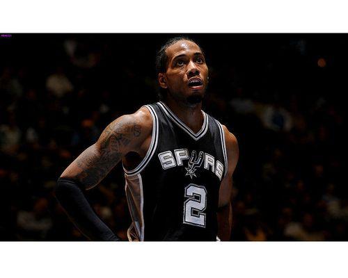 NBA球星排行榜前5名（揭秘NBA历史上最杰出的篮球巨星）