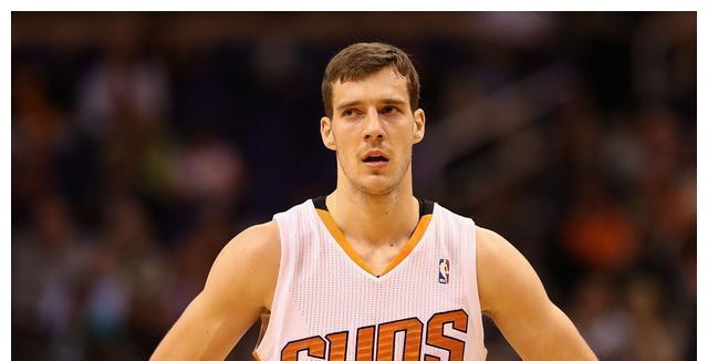 NBA最新控卫总排行榜揭晓！（分析控卫实力榜，窥探未来巨星）