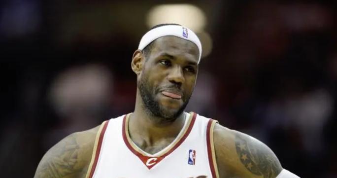 NBA单挑排行榜前十名（揭秘NBA历史上最顶尖的个人对决，谁才是真正的一对一王者？）
