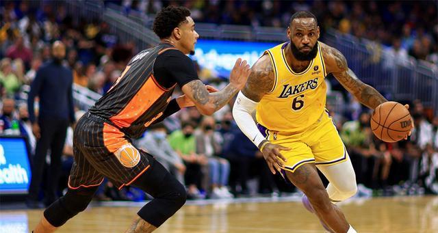 NBA三分球进球排行榜（揭秘三分之王的神奇进球技巧与统计数据）