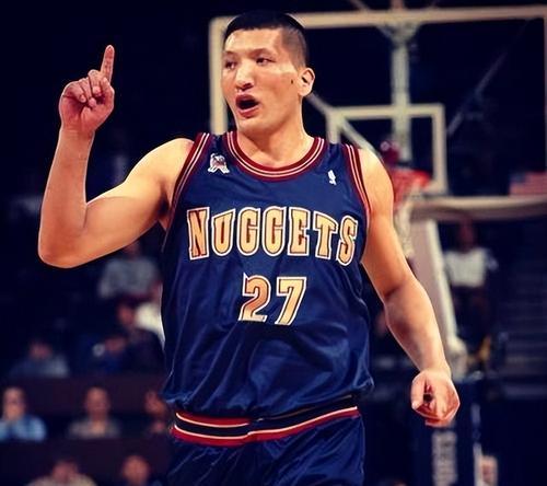 中国NBA价值球员排行榜2015揭晓（2015年度中国NBA球员综合评价榜单公布，詹姆斯夺冠）