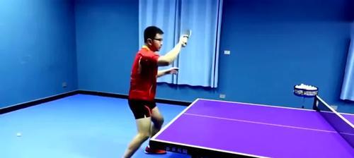 乒乓球发上旋球的技巧与方法（掌握上旋球的关键技术，提升乒乓球水平）