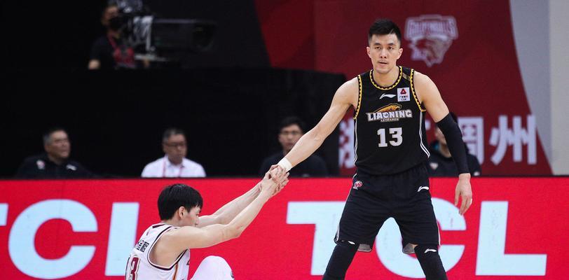 NBA后卫命中率排行榜前十名（揭秘NBA后卫命中率王者，探索他们的投篮绝技与秘密武器）