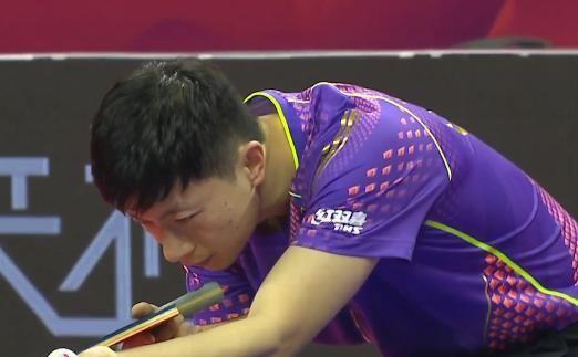 乒乓球巨星马龙的成长故事（坚持和努力，马龙走向乒乓球巅峰的奋斗史）