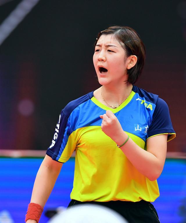 女子乒乓球冠军的壮举——背后的努力与荣耀（女子乒乓球冠军数据揭秘，勇夺冠军的秘密所在）