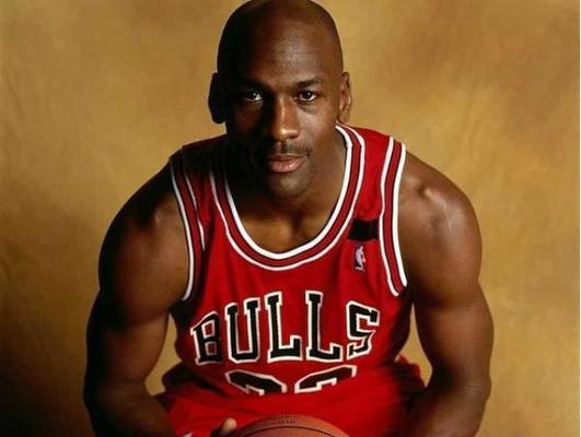 揭秘2017NBA球星年薪排行榜（2017年NBA球星年薪巨额合同震撼亮相，誓要改写篮球历史）