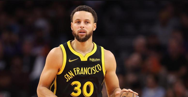 NBA总得分排行榜（历经努力，詹皇终登榜首，掌握最新动态）