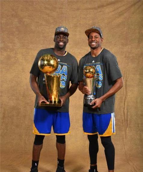 NBA球员身高排行榜（揭秘NBA球员身高最新排名，探索篮球场上的“高度竞争”）
