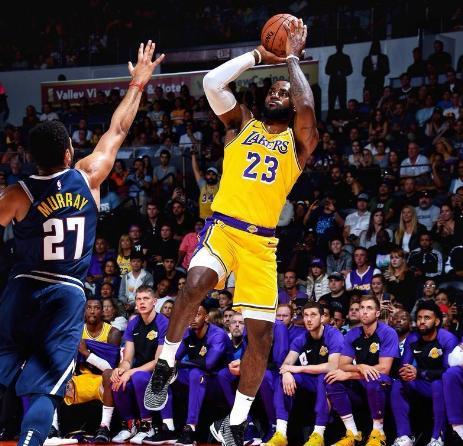NBA球星投篮标准排行榜（以命中率为准，詹姆斯能否超越库里的神奇命中率？）