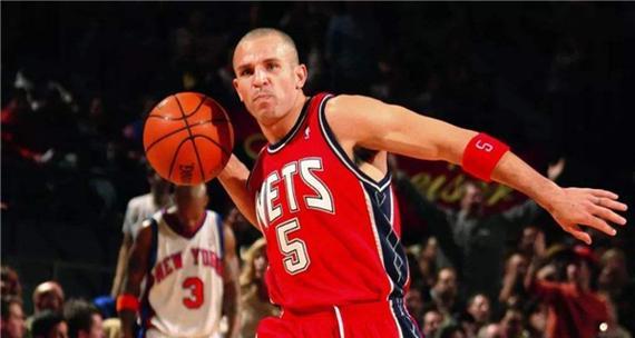 NBA历史控卫扣篮排行榜（探寻历史上控卫扣篮之巅，让我们一同回味这些令人难忘的瞬间）