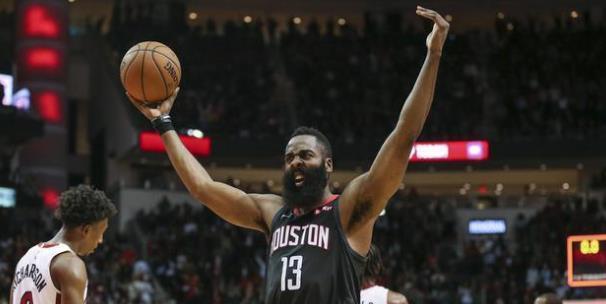 哈登缺席NBA数据排行榜榜首，引起热议（排行榜变动持续，新秀崭露头角，哈登被超越）