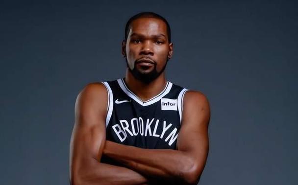 NBA季后赛球队三分球排行榜（探索季后赛球队之间的三分球竞争，带领球队走向胜利）