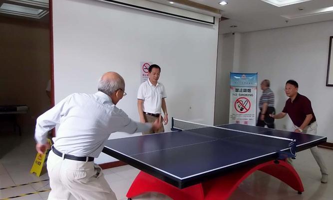 乒乓球反手削球的技巧与细节解析（掌握技巧、提升技术水平，成为反手削球高手）