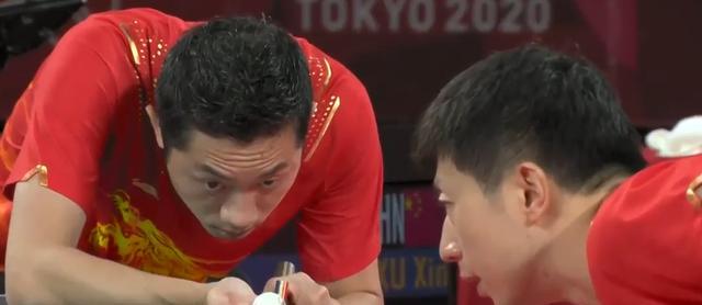 乒乓球直线对决技巧教学（掌握直线对决，提升乒乓球实力）